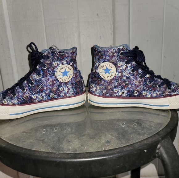 Converse - Floral Print - Picture 2 of 3